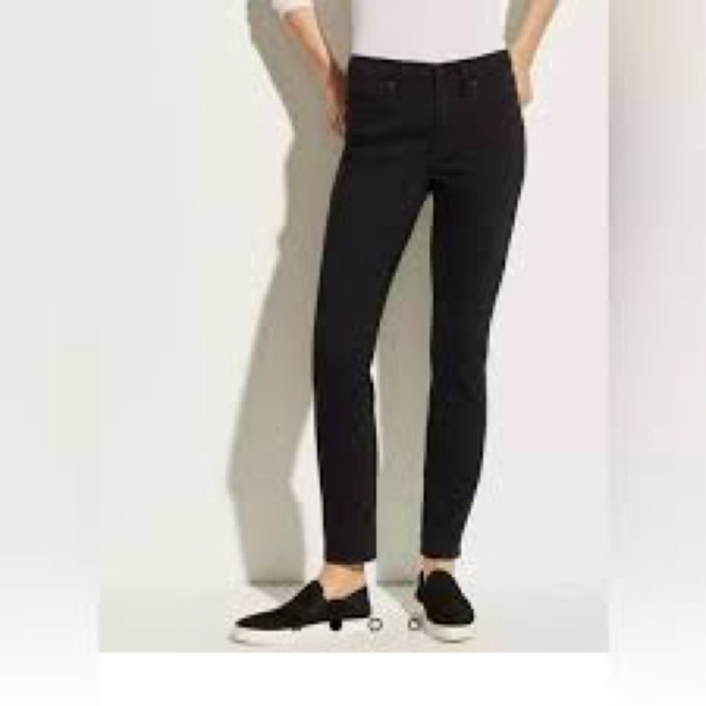 Vince Black Ankle Skinny Jeans 640